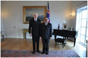Honorary Chairman Song Jian Met with H.E. Mr. Grimsson, Pres