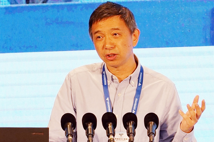 Wang Jian, chief technology officer at Alibaba, makes a spee